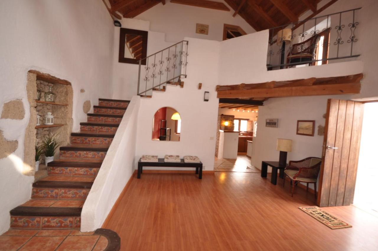 Valle de San Lorenzo Casaruralaronaヴィラ エクステリア 写真
